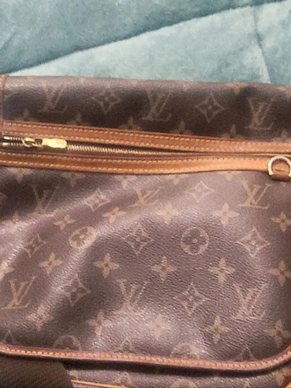 Louis Vuitton Musette Tango Short Monogram Crossbody Bag Brown